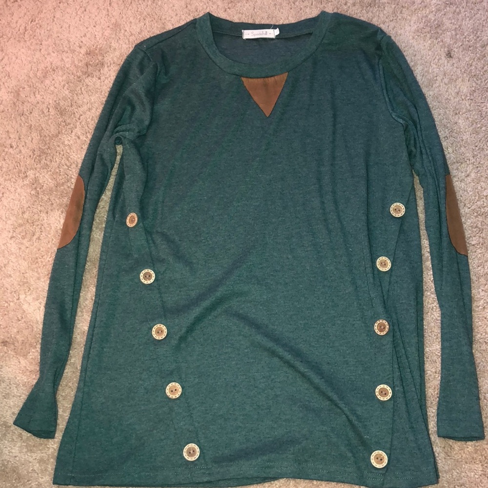 Long sleeve top